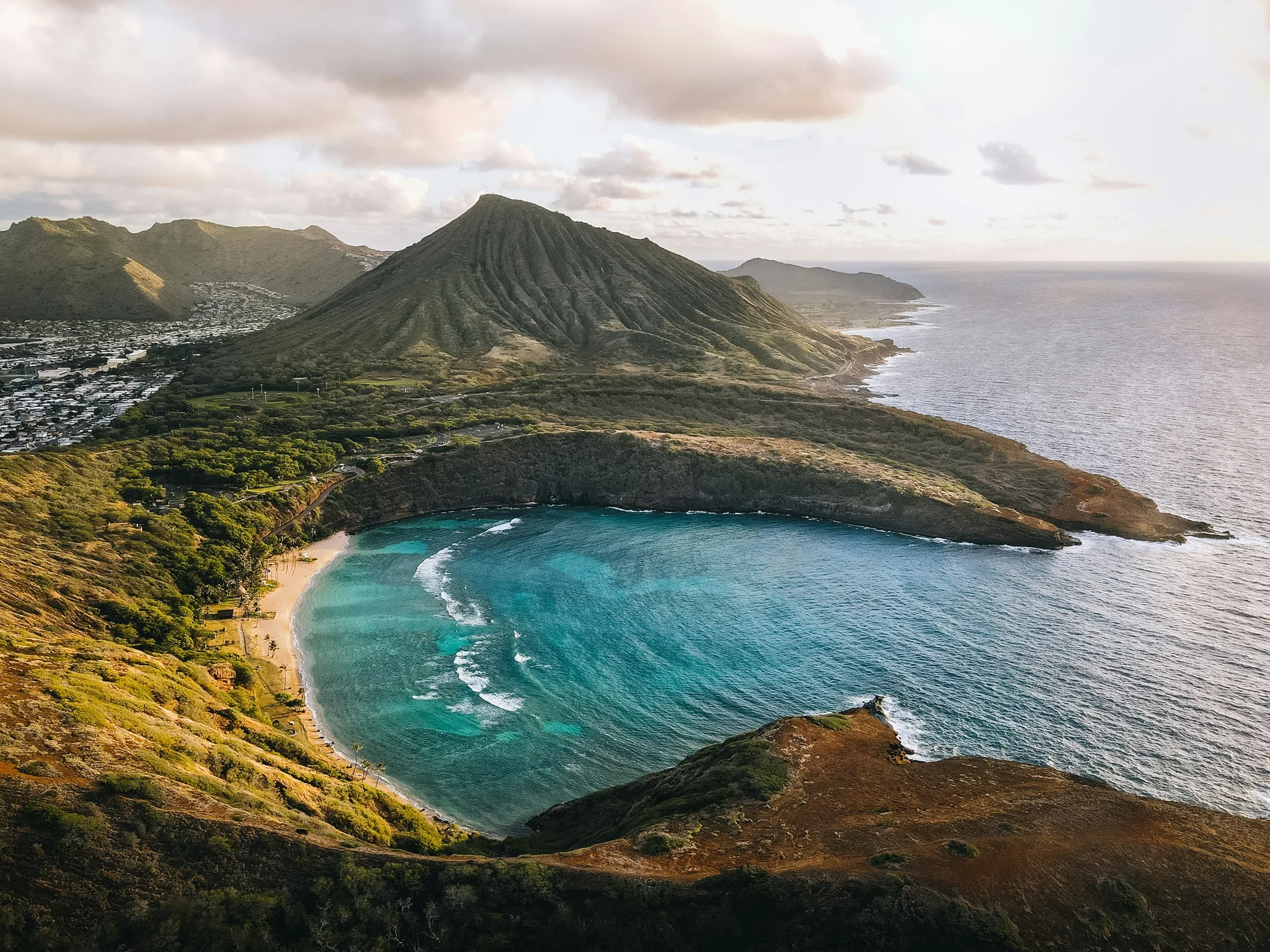 Oʻahu homepage hero image 01